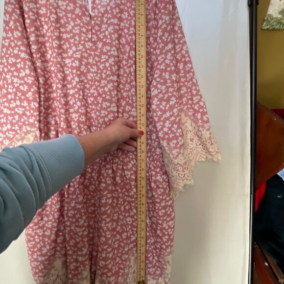 NWT J.NNA size 2X jumpsuit Romper floral bell sleeves lace. - Picture 12 of 16